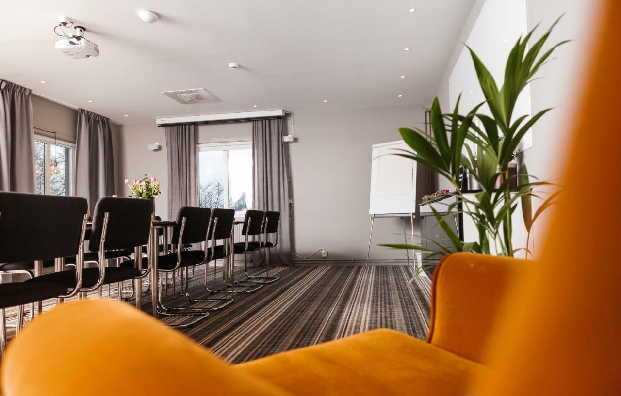Hotell Lassalyckan Ulricehamn Exterior foto